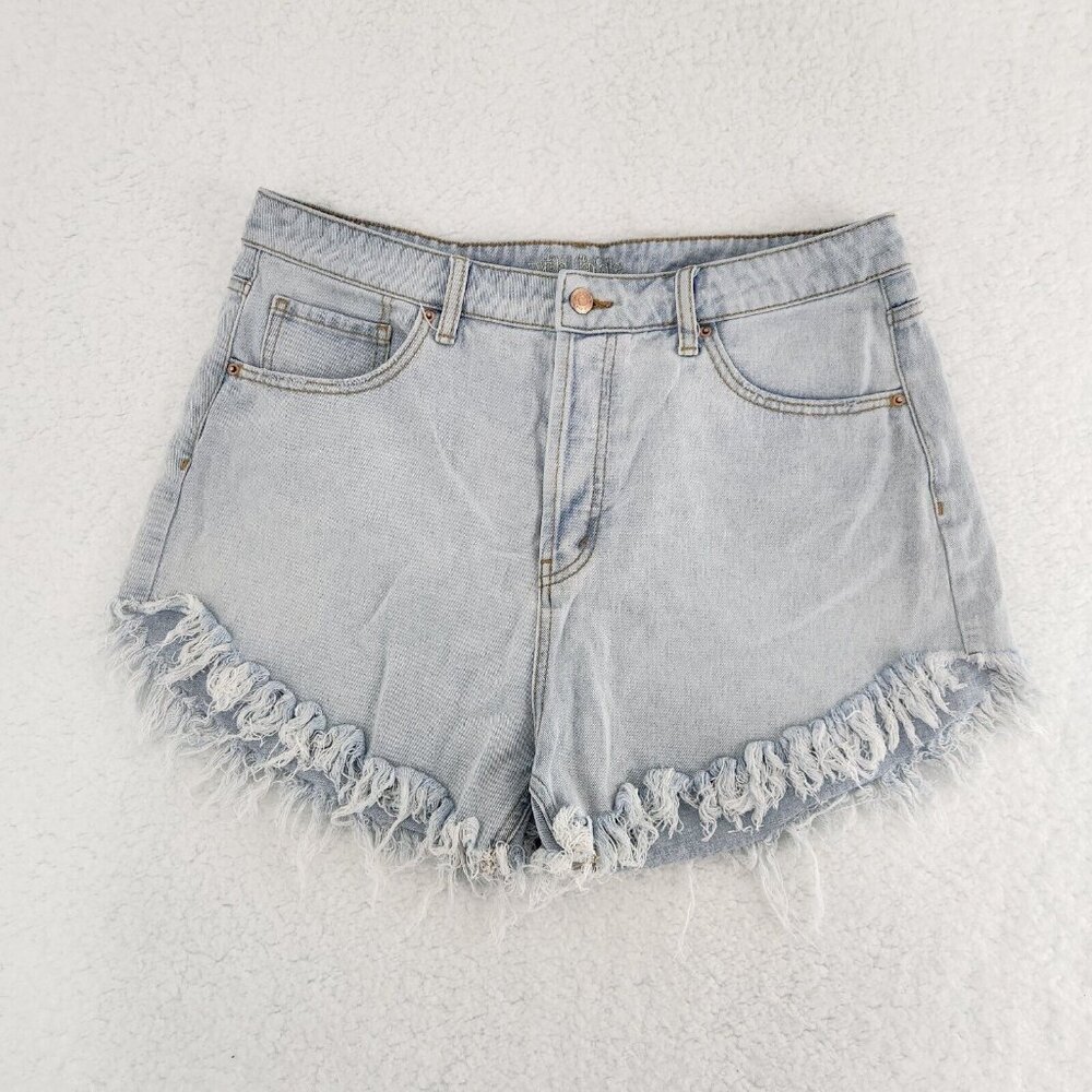 Wild Fable Size 14 Denim Jeans Women's Distressed Cutoff Style 5 Pocket